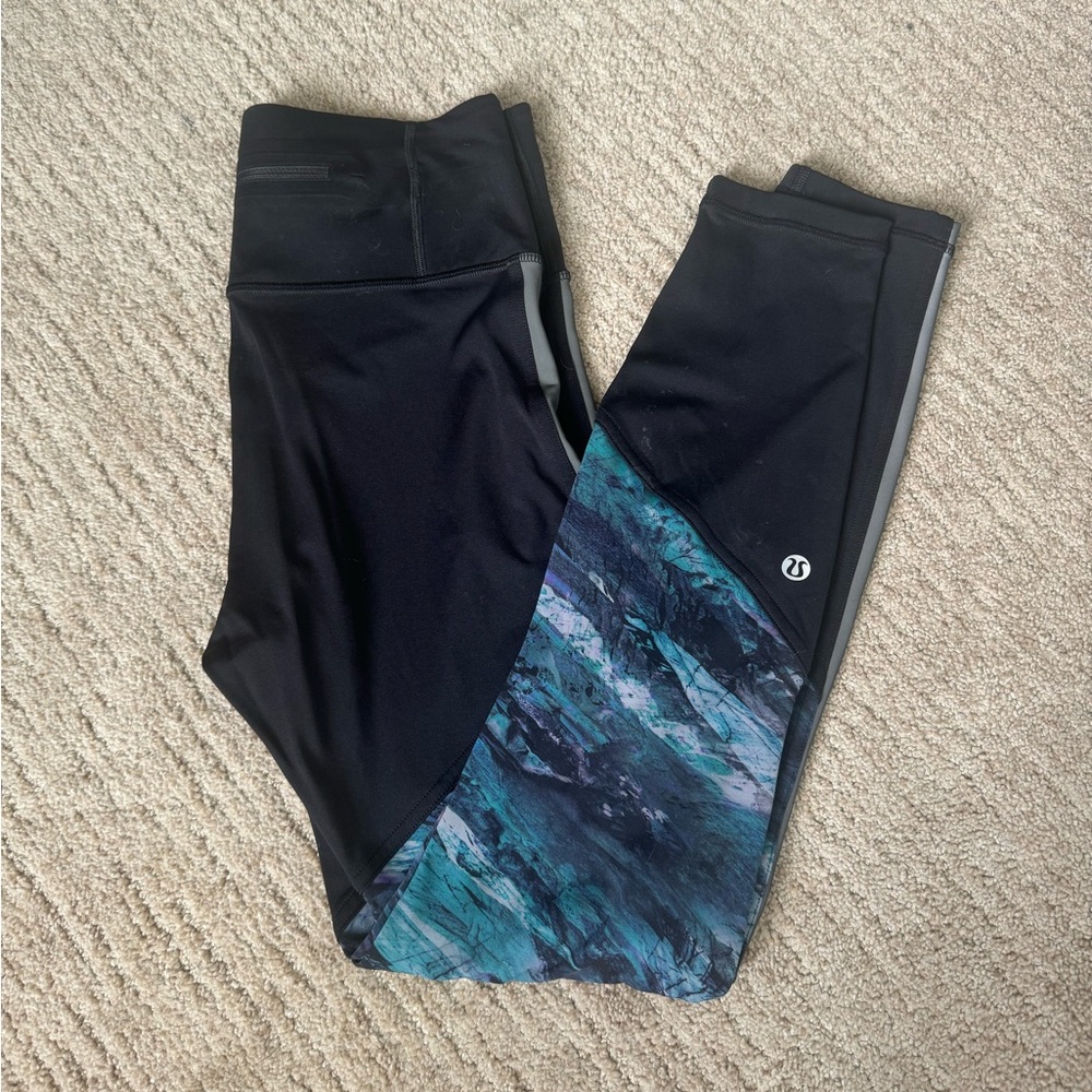 Lulu workout leggings size 6